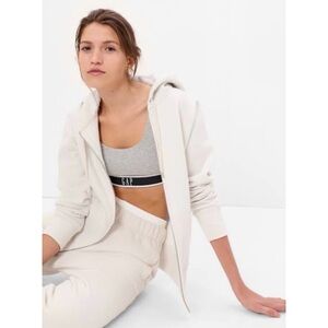 GAP Cream Hoodie